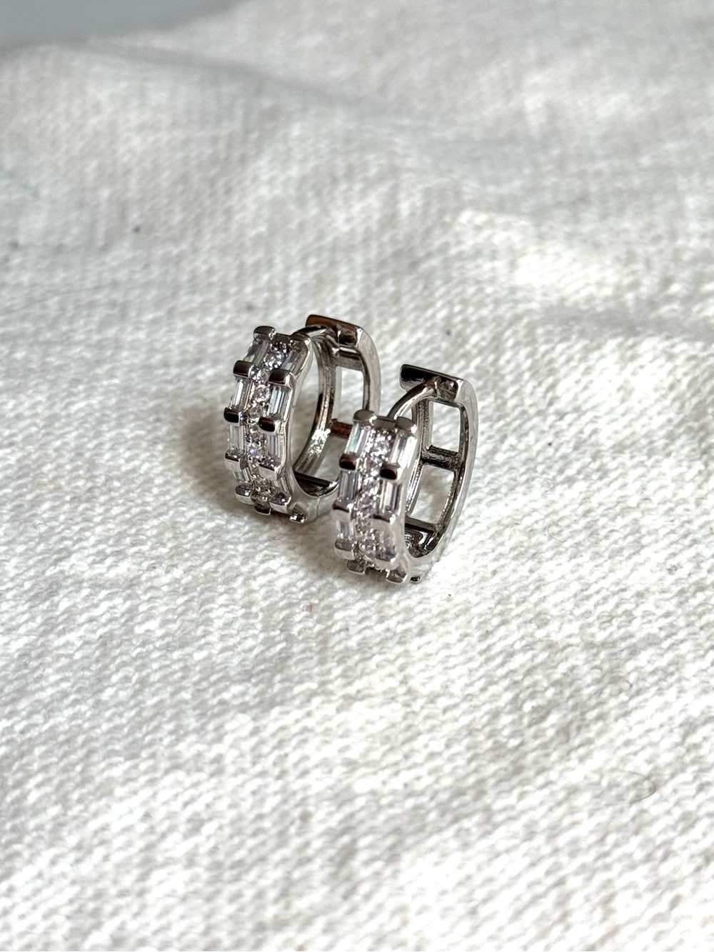 NEW! Silver Plated Crystal Hoop Earrings - Sparkling Cubic Zirconia - Picture 3 of 4